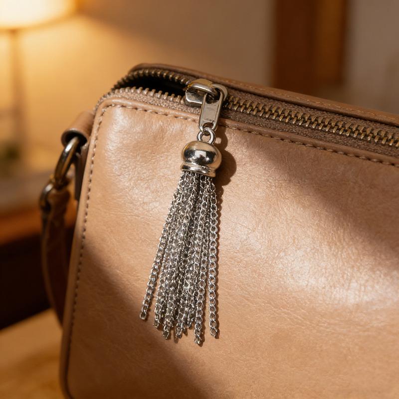 1 PC Metal Chain Tassel Charms Pendants for Handbag Purse Fashion Hardware Accessories DIY Crafts Decor Tassel Bag Chain