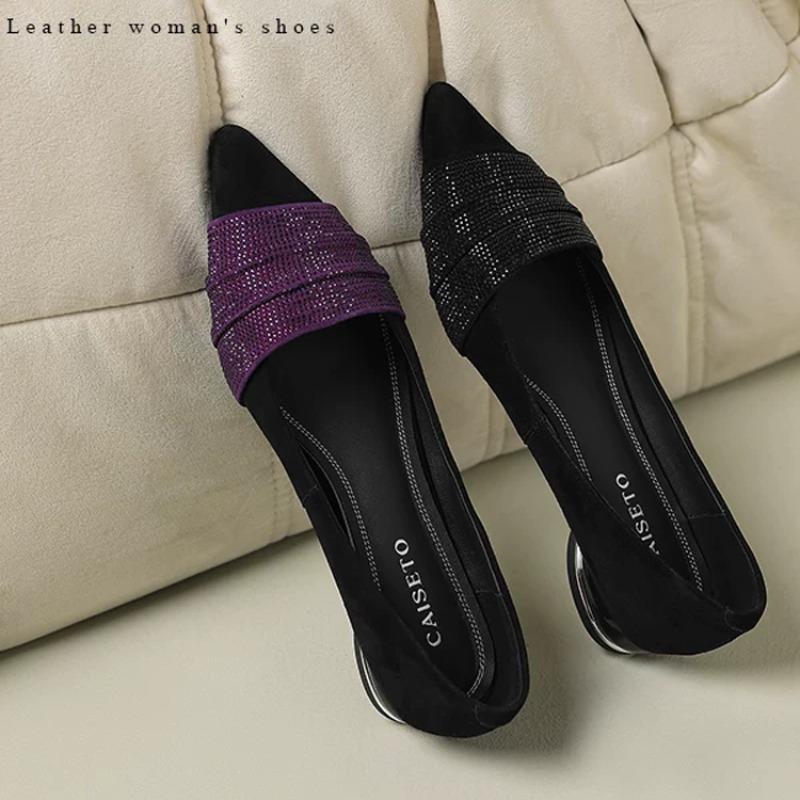 Mode Französisch 2025 Frühling und Herbst Flacher Mund Komfort Strass Temperament Spitzschuh Weiche Sohle Damenschuhe