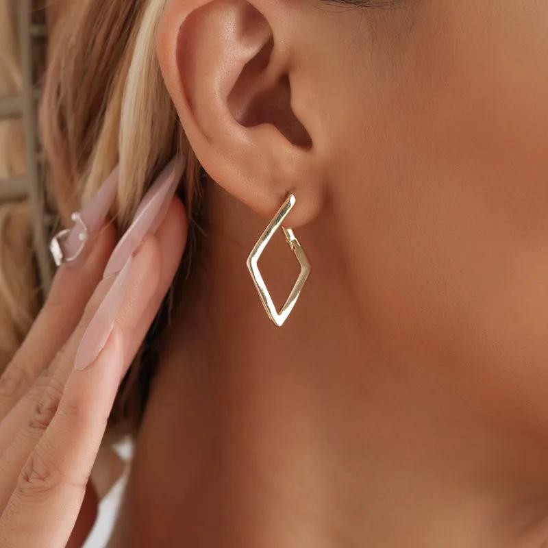 Simple Rhombus Metal Style Earrings For Women Fashionable Personalized Daily Accessory Party Jewelry Birthday Anniversary Gifts