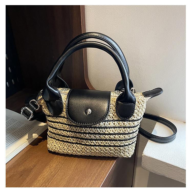 

Новая женская соломенная сумка Женская летняя простая на плечо Портативная большой вместимости Простая сумка-ведро чёрный