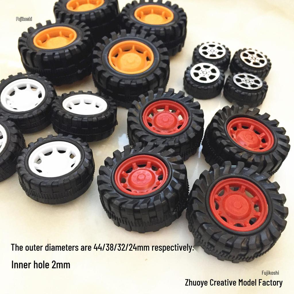 4WD Toy Car with Plastic Wheels - 2mm Tire Models for DIY Projects (4 Types)