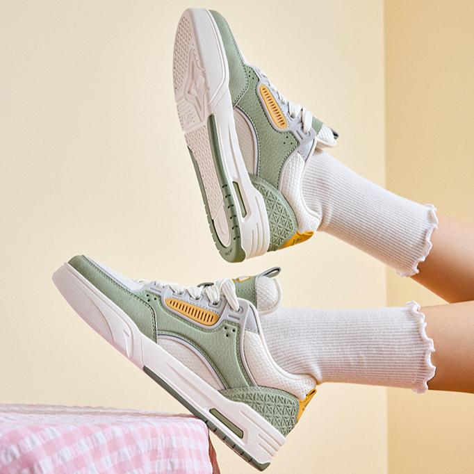 Anta Aojie Comfortable Breathable Non-Slip Wear-Resistant Low-Top Skate Shoes Women sneaker White Green 122448040R-2