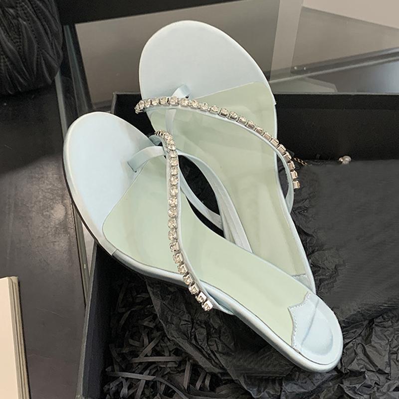 Fashion Round Toe Women Thin Heels Slippers Slides Female Flip Flops Sandals Rhinestone Pinch Narrow Band Summer Shoes
