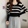 Gestreifter Strickpullover mit quadratischem Kragen für Damen, Herbst, neues Design, Nische, langärmelig, vielseitig, schickes Pullover-Top, Trend