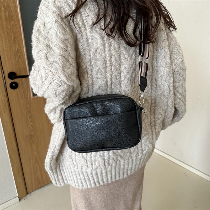 New Trendy Women's Bags  Solid Color  Crossbody Bag  Women's Bag Women's Shoulder Bag  Small Square Bag
