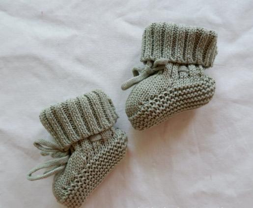 Birthday Footwear for Toddler Girls Baby Booties Sock Shoes Hand Knitting Crochet Boy and Girl Cozy Shoes for 0 To 12 Months