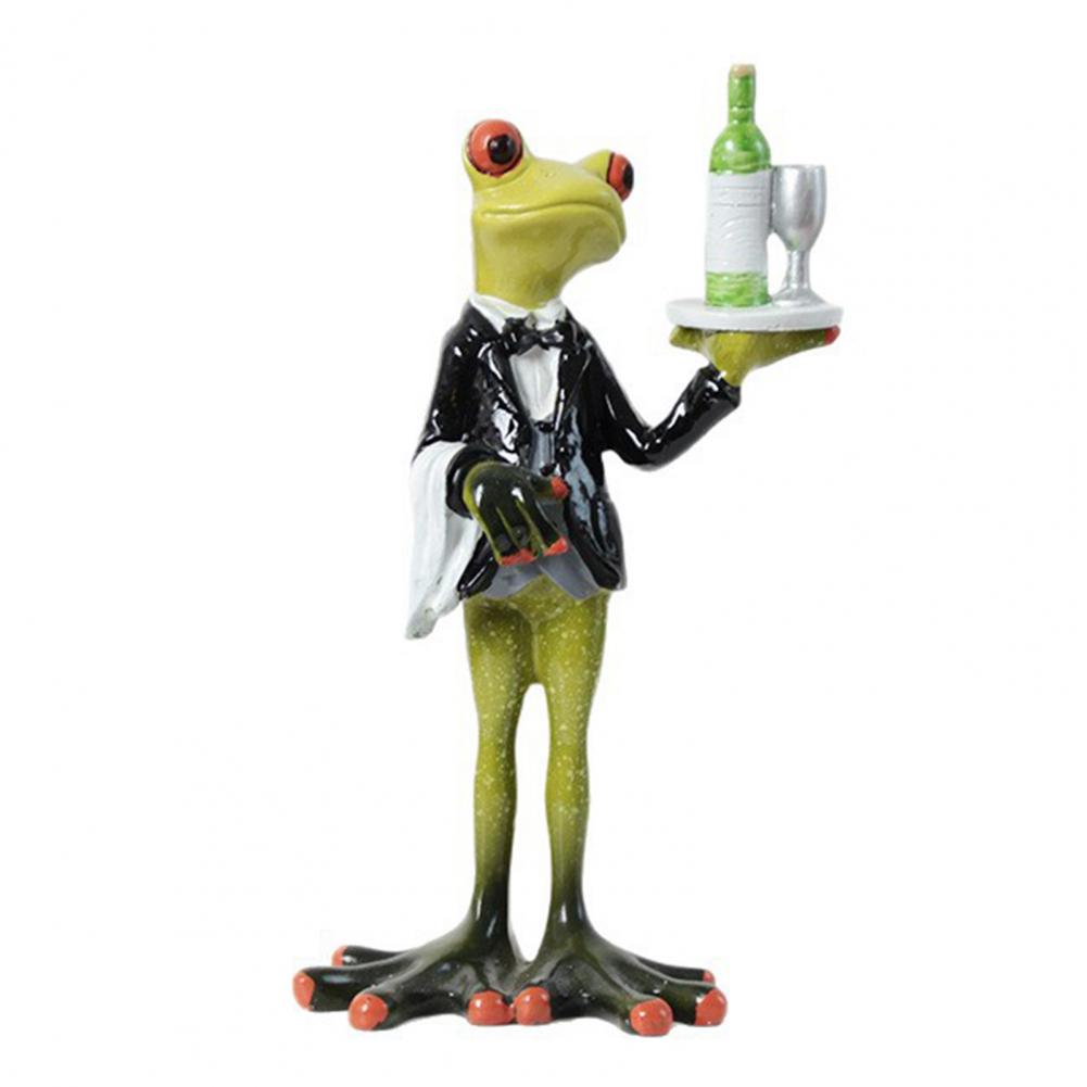 Garden Frog Statue Outdoor Frog Ornament Whimsical Frog Statue Waiter Flower Bouquet Sculpture for Home Office Decoration