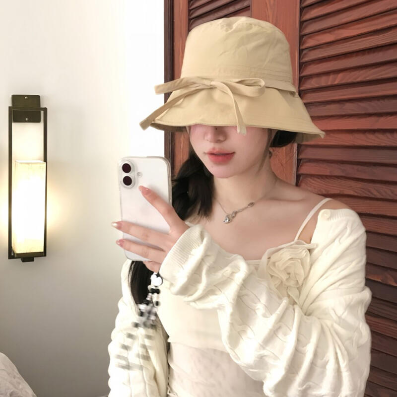 Marulin Wide Brim Bonnet Chin Strap Travel Bucket Hat Bucket Hat