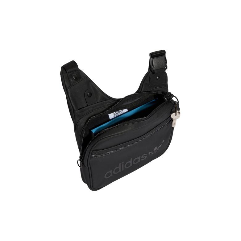 Adidas Originals Trefoil Letter Logo Retro Polyurethane Chest Bag Crossbody Bag Unisex bags Black HD9692