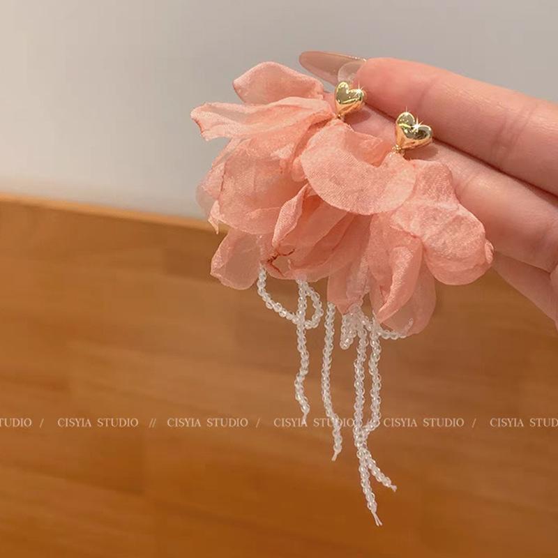 Mint Mambo Floral Heart Tassel Beaded Earrings: High-End Spring/Summer Stud Earrings 2024.