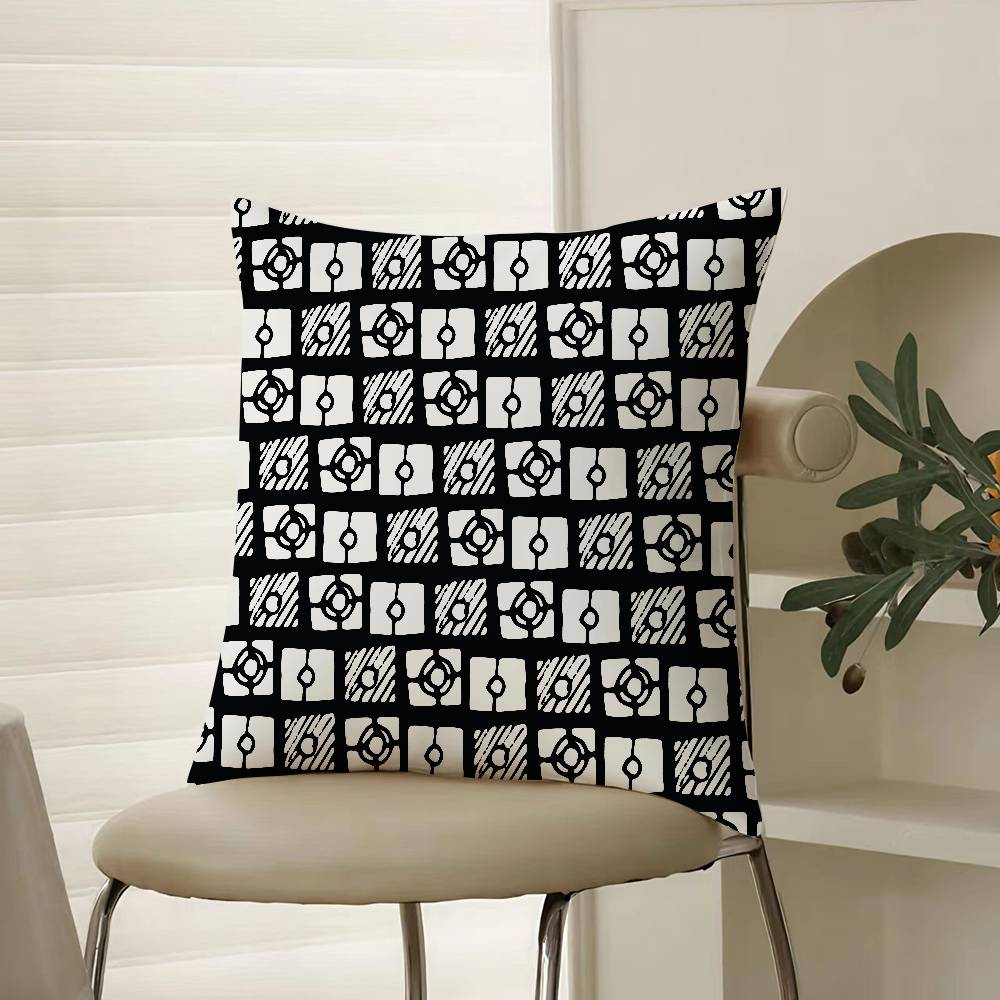 Black And White Abstract Print Pillow Case Comfort Sofa Bed Silky Elegant Invisible Zipper Decorative Cushion Cover