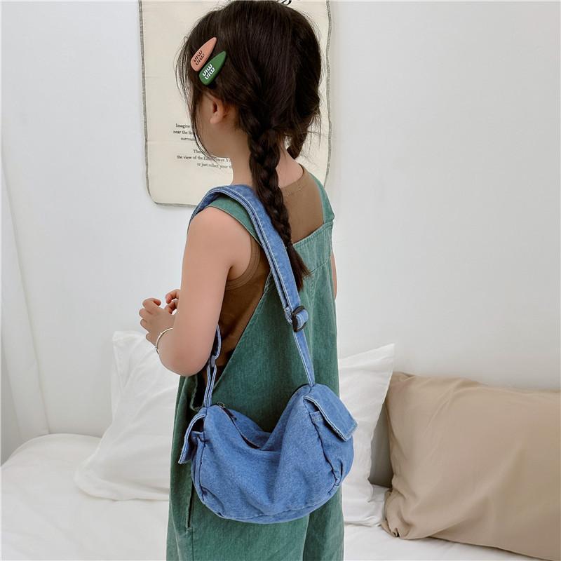 Trendy Kids Canvas Crossbody Bag With Lightweight Design For Outings Casual