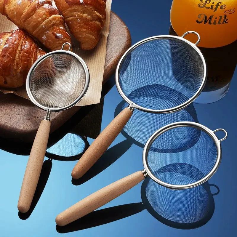 304 Stainless Steel Mesh Filter Spoon with Wooden Handle Flour Filter Spoon Household Kitchen Fried Food Filter Oil