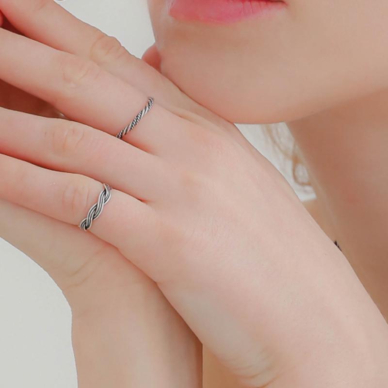 

J.Lauren Bold Slim Pretzel Silver Ring R0607 Slim