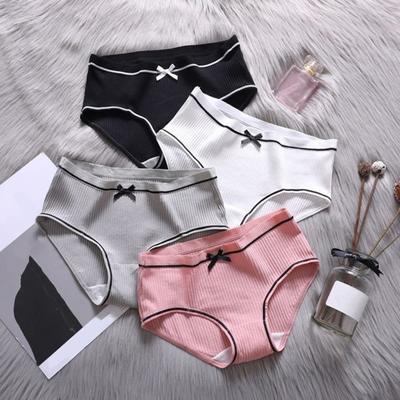 Einfarbige Damenhöschen im japanischen Stil mit Schleife und Dekor, gerippt, mittelhoher, niedlicher Mädchen-Slip, atmungsaktive weiche Unterwäsche