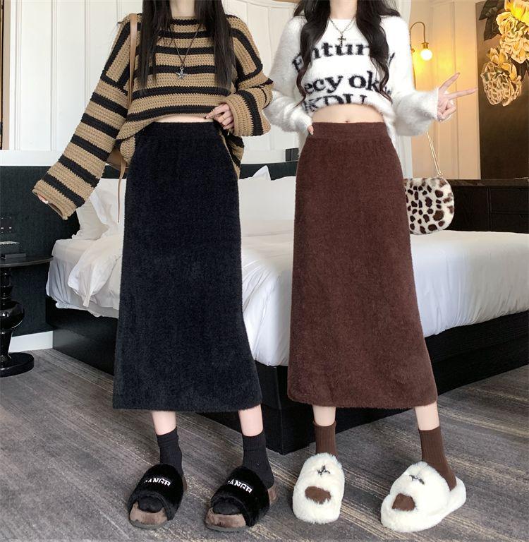 Women's Elastic Waist Imitation Mink Fur Plush A-Line Midi Skirt for Autumn and Winter