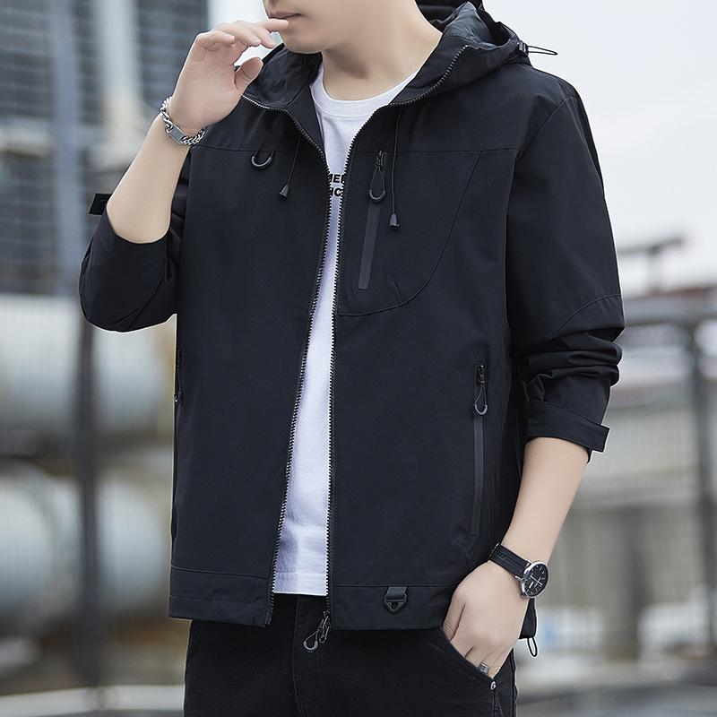 

Men s Light Blue Hooded Outdoor Jacket, Waterproof Windproof Casual Coat with Zipper Pockets, Lightweight Streetwear for Daily Wear S чорний