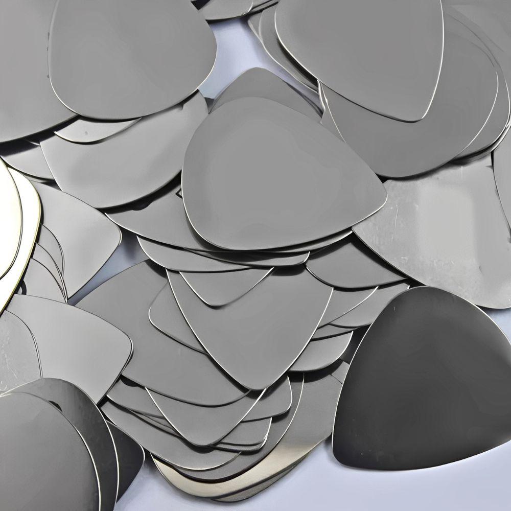5/18pcs 0.3mm Ultra-Thin Stainless Steel Guitar Picks, Metal Guitar Plectrums for Electric Guitar, Bass, Ukulele YMY