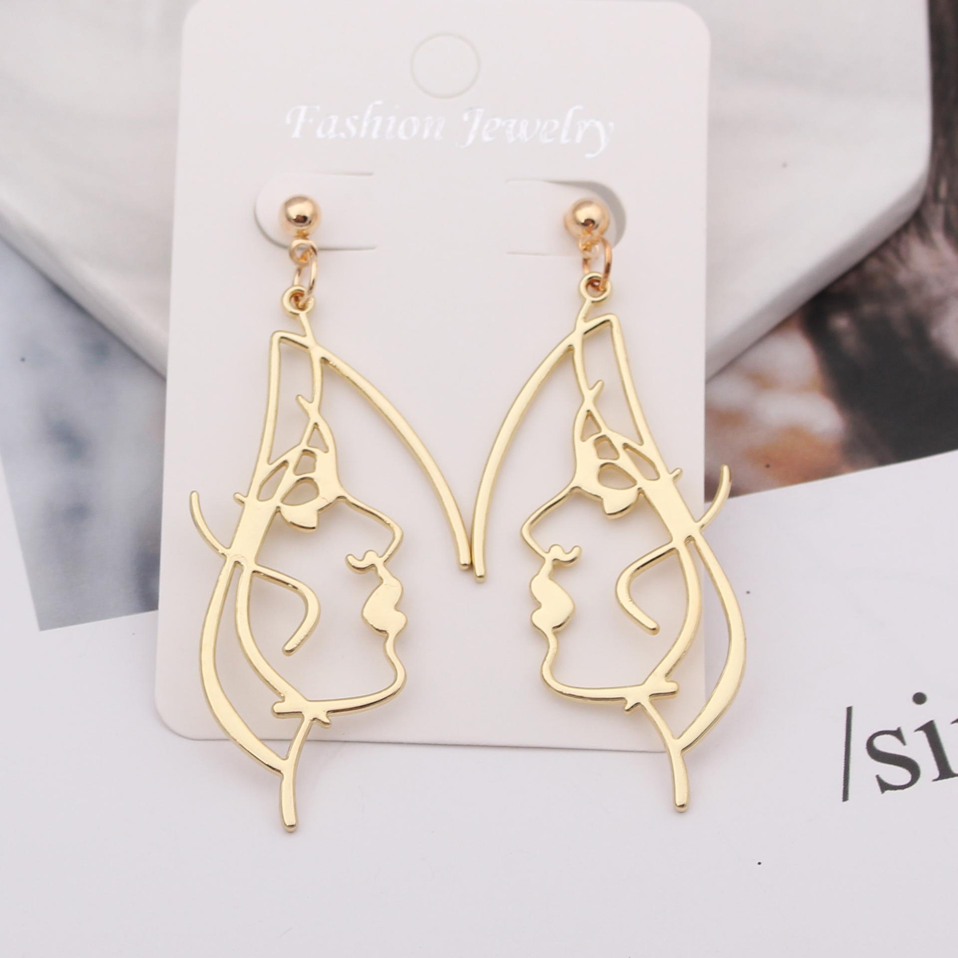 Punk Human Face Drop Earrings For Women Retro Abstract Hollow Out Statement Hand Metal Fashion Dangle Earring Jewelry золотой