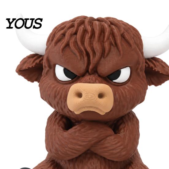 Trendy Animal Figurine 3D Printed Angry Highland Cow Figurine, Cute Attitude Desktop Cool Office Accessories Ornament, Sitting Statue for Home