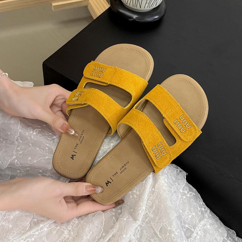 Slippers women's summer outer wear new fashionable soft flat one-word sandals with skirt beach cool slippers