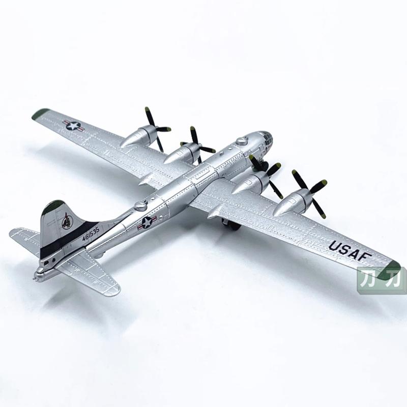 Gegoten 1:300 Schaal B29 B-29 bommenwerper Legering Afgewerkt Simulatiemodel Statische Decoratie Souvenir Cadeaus Voor Volwassen Jongen