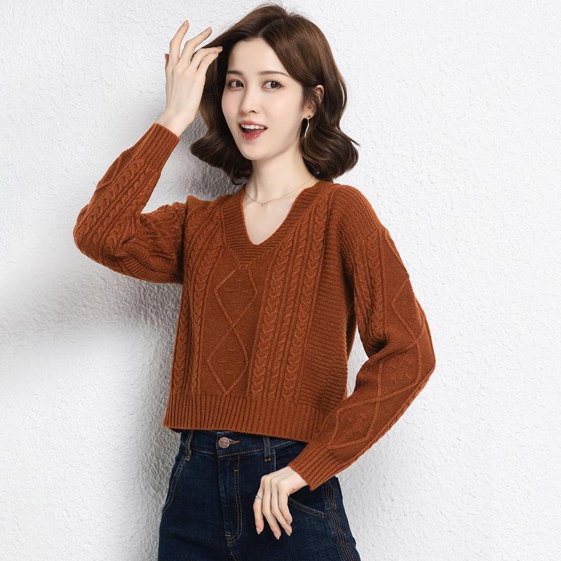 V-neck Sweater Short High Waisted Knit Sweater for Women's Trend Short Inner Pullover Sweater Solid Color Casual Knit Sweater Spring and Autumn Top