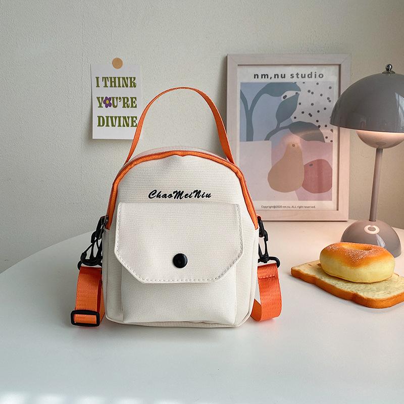 Simple contrasting nylon handbag New trendy women's bag Sports trendy and casual shoulder bag