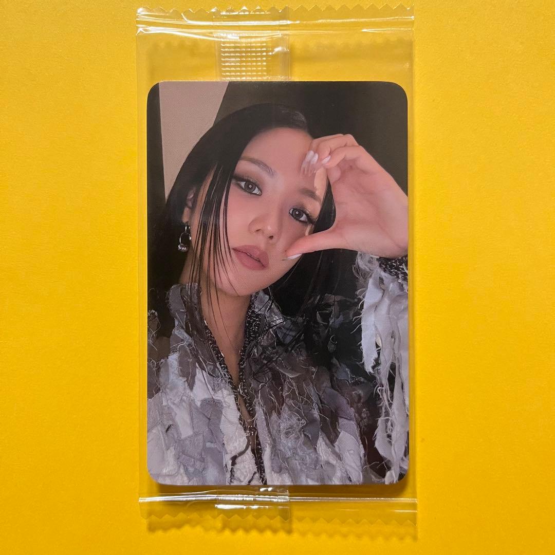 [USED] Blackpink Jisoo photocard - Deadline Time Attack bonus item