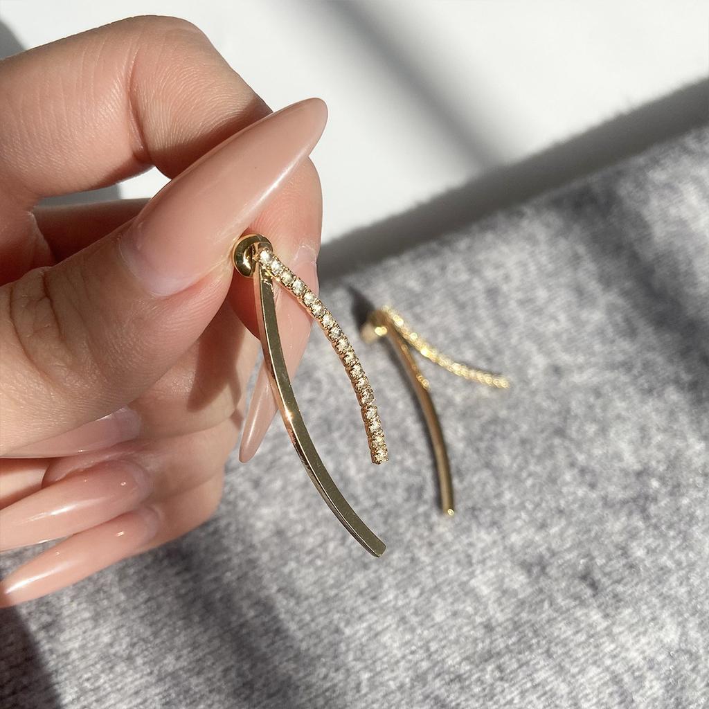 S Silver Needle High-end Sense Internet Celebrity Diamond Earrings, a Two-band Trendy New Stud Earrings Korean Ear Jewelry