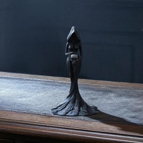 Faceless Hooded Resin Statue, Gothic Dark Halloween Ornament, Mysterious Ghost Holding Skull Sculpture, Artistic Figurine with Dress for Living Room