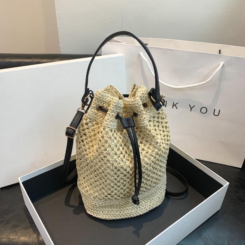 Women's Large Capacity Straw Bucket Shoulder Bag Hollow Braid Versatile Simple Casual Crossbody Bags Fashion
