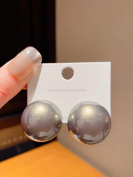Real gold electroplated silver needle oval pearl earrings winter retro versatile stud earrings fashion high-end earrings women