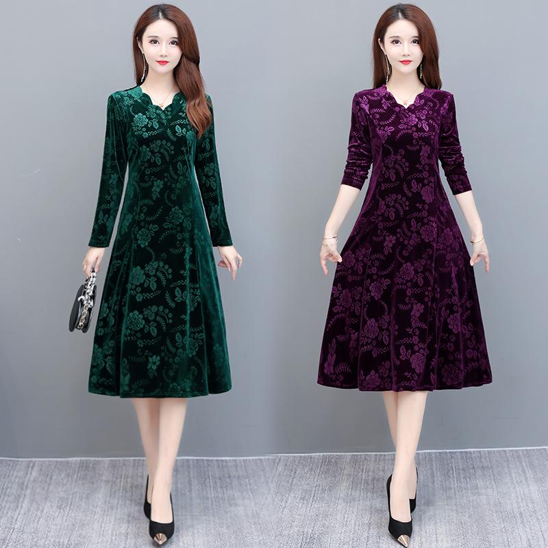 Mother Plus Size Autumn Velvet Dress Mid-length Slim Long-sleeved Middle-aged and Elderly Women