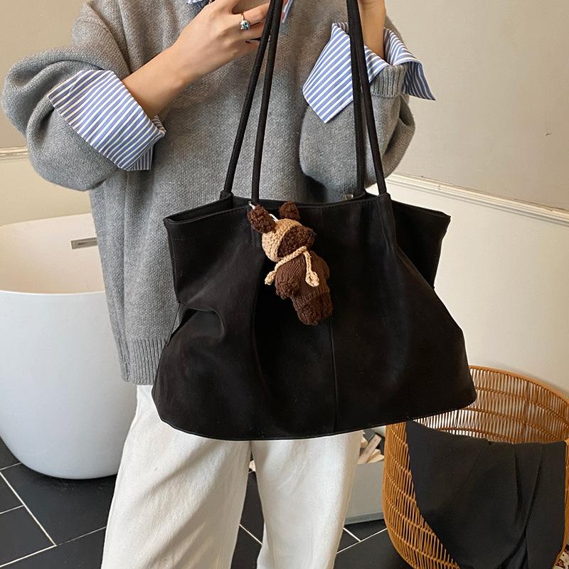 Casual Retro Matte Bag Women's 2025 New Fashion Simple Commuter Shoulder Bag Large Capacity Portable Tote Bag