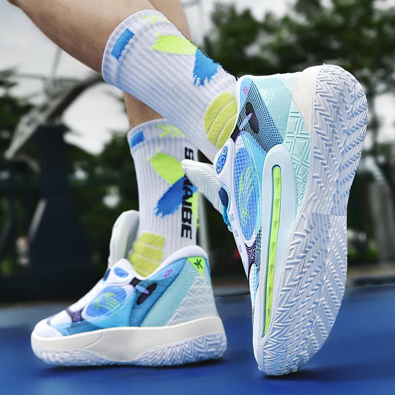 Luminous Color Basketball Shoes Low-top Wear-resistant and Non-slip Professional Practical Sports Shoes Rubber Outsole Friction Has Sound