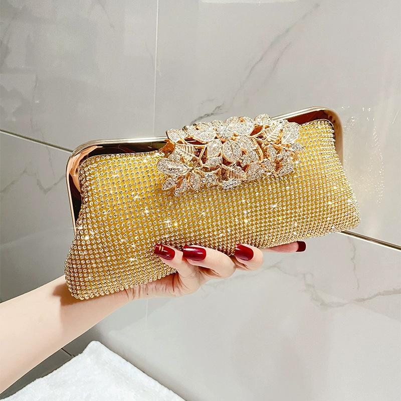 

2025 Luxury High-end Full Diamonds Women Evening Clutch Bag Fashion Design 3D Flower Shiny Rhinestones Ladies Party Wedding Bag золотой