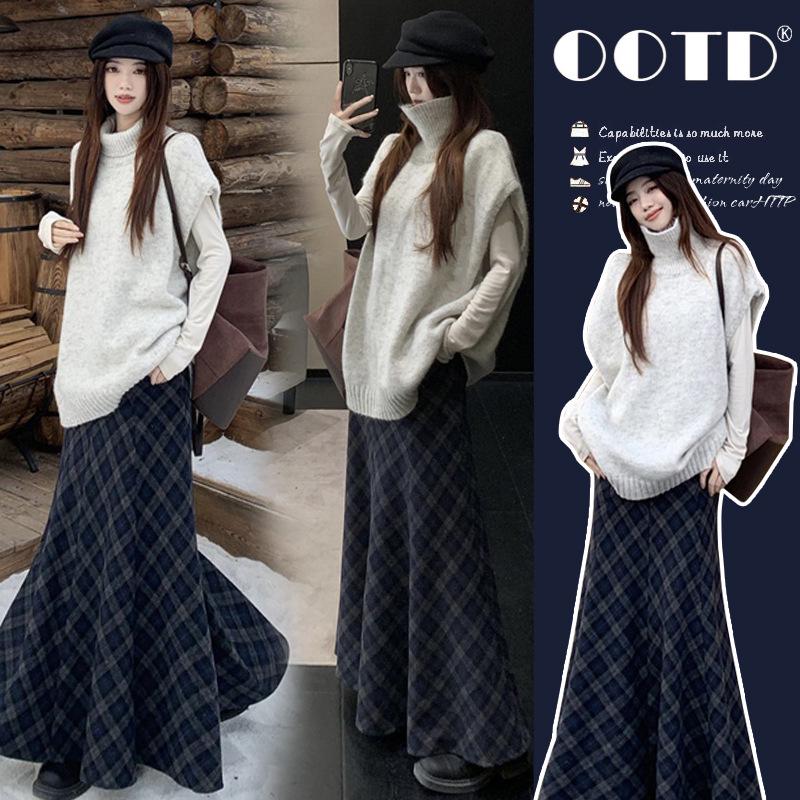 

2025 Autumn/Winter High Neck Vest & Thickened Half Skirt Maternity Set 2XL