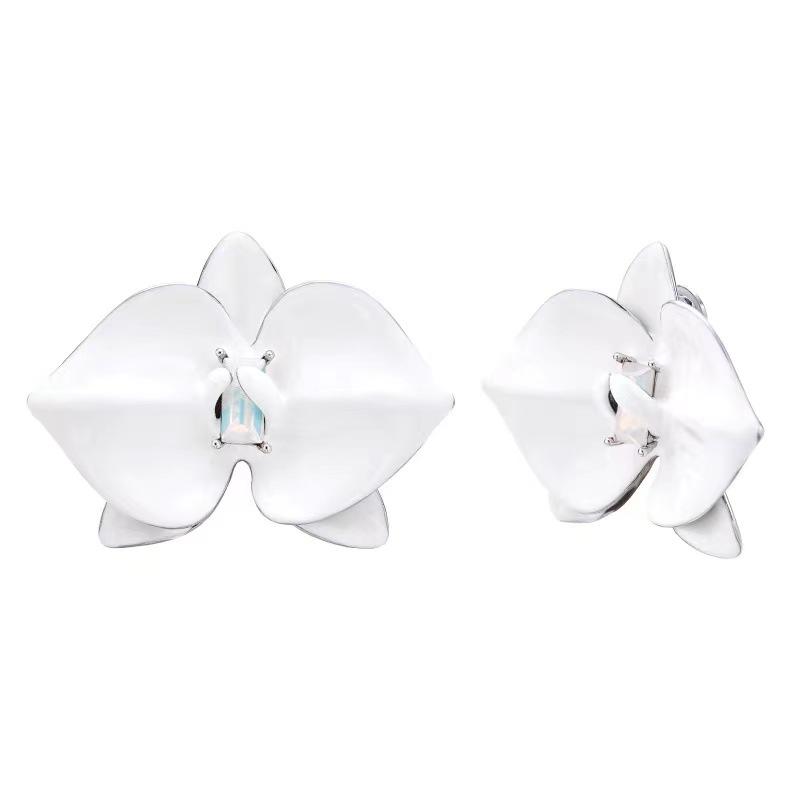 Elegante Emaille-Ohrringe der Orchideen-Serie: 925 Sterlingsilber Nadelclips in einem vielseitigen chinesisch inspirierten Design