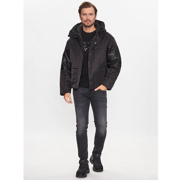 Zimní bunda Armani Exchange 6RZB13 ZNJ7Z 1200, černá, volného střihu