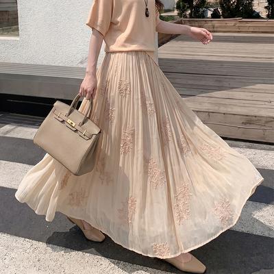 Gonne e pantaloni da donna – Gonne