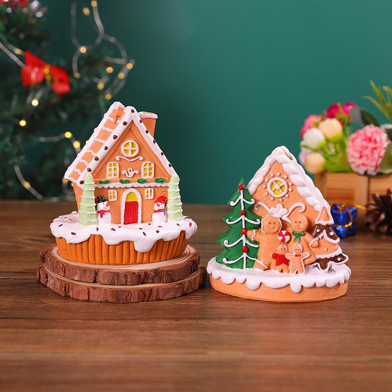 Christmas Snow House Display Store Dessert Table Window Miniature Landscape Decoration Prop Gingerbread House Christmas Gift