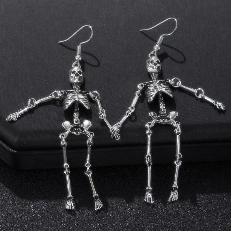 New Halloween Retro Skull Pendant Earrings, Suitable for Women's Gothic Party Accessories, Personalized Punk Style Jewelry Gifts