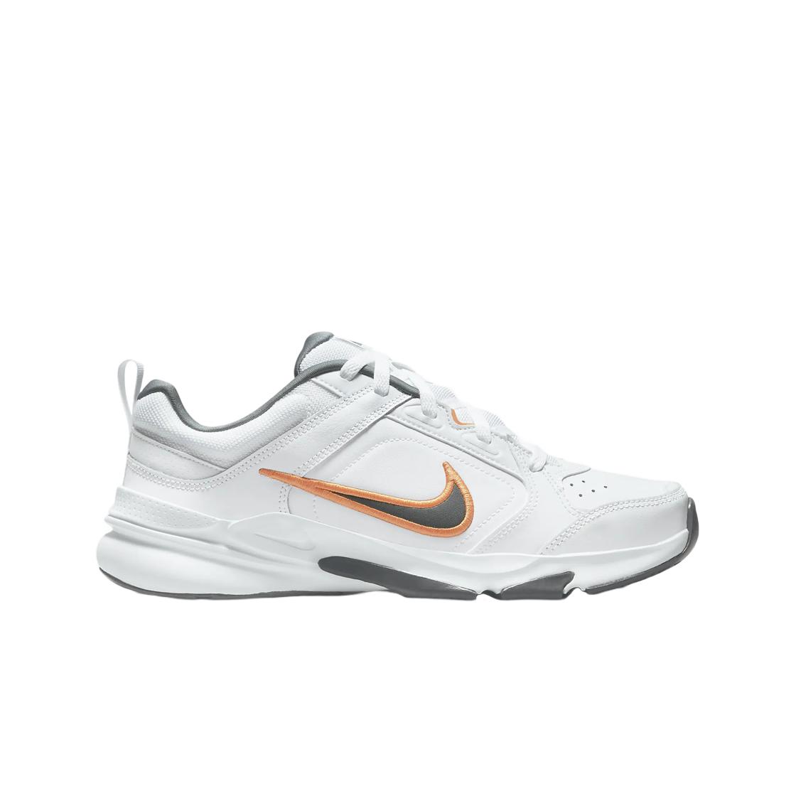 

Nike Defy All Day Белый Яркий Мандарин 260