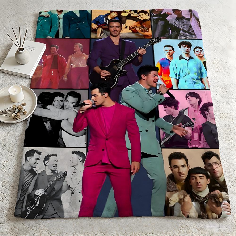 music JJonas Brotherss Throw Warm Soft Flannel Blanket Multiuse for Sofa Bed Camping Travel Nap