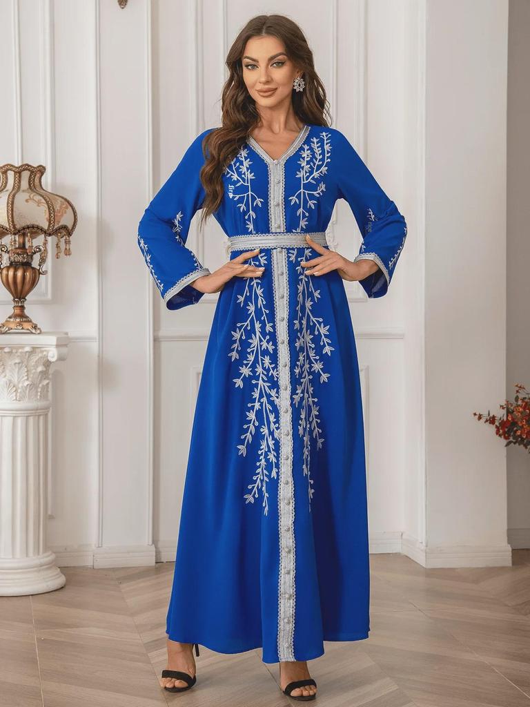 ZD074 Slim European & American Muslim Embroidered Long Sleeve Dress
