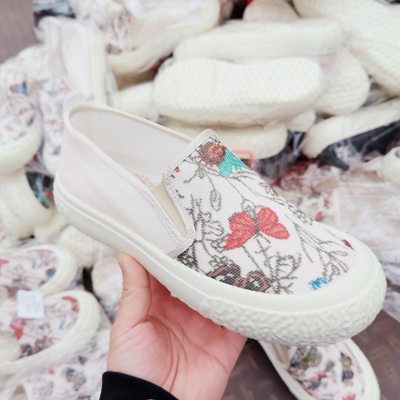 Shoes women's spring new floral shoes casual canvas shoes soft-soled bag head cloth shoes light women's shoes