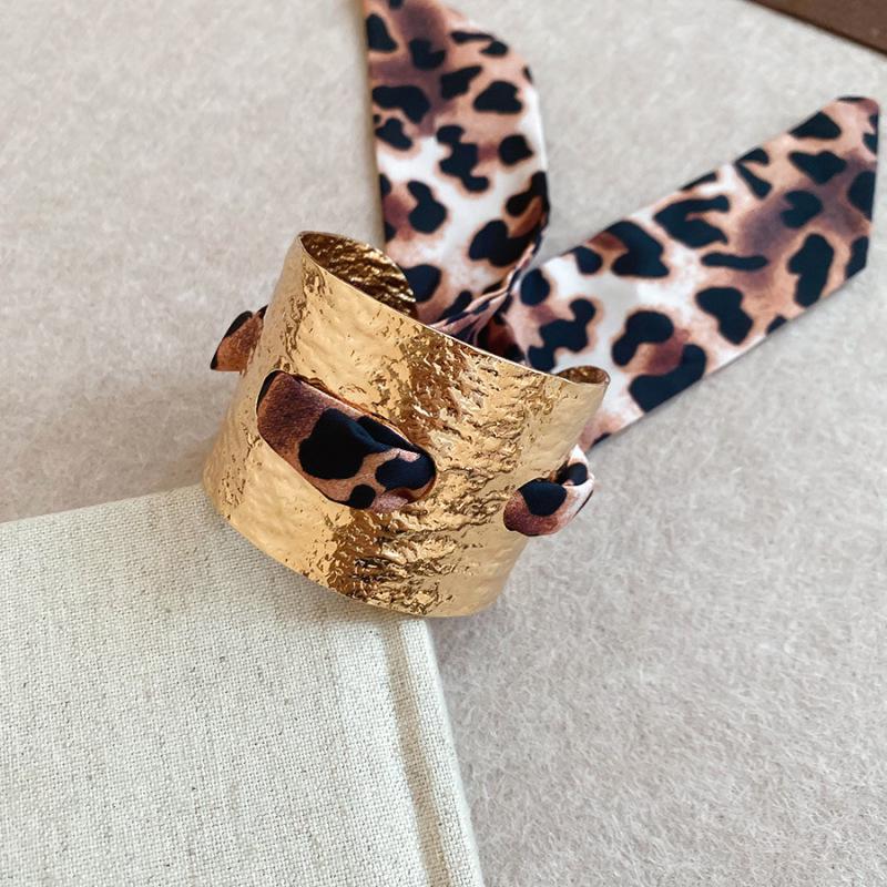 Vintage Ethnic Geometric Silk Scarf Print Bangle – Light Luxury Bracelet