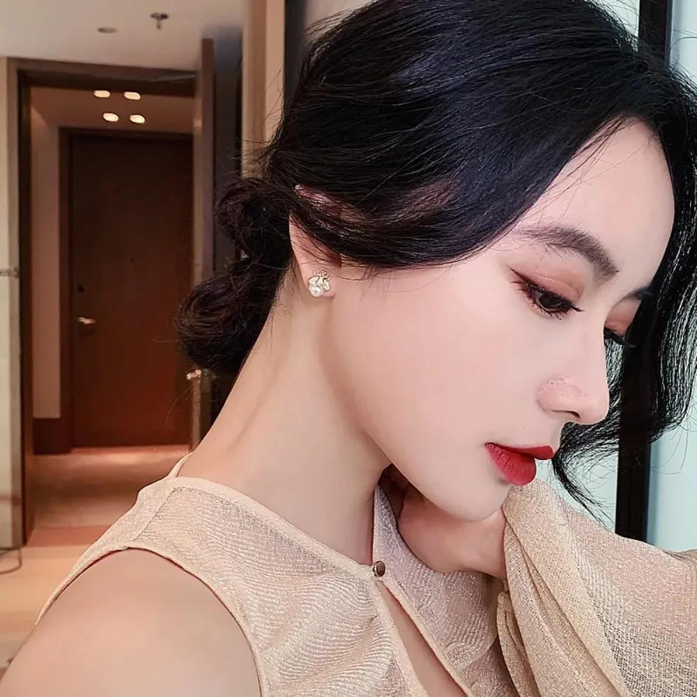 Korean Style Pearl Bee Bow Heart Stud Earrings for Women Exquisite Small Elegant Wedding Jewelry Gift