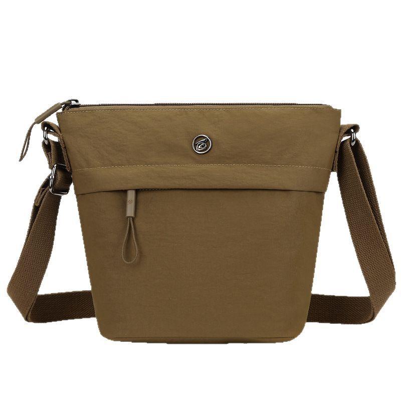 Mobile phone bag women's messenger bag simple and high-end sense niche fashion versatile new nylon bucket bag shoulder women's bag